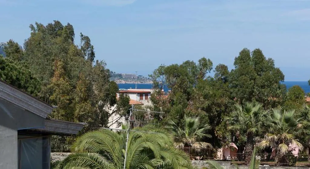 Nefele'S House Apartment Giardini Naxos