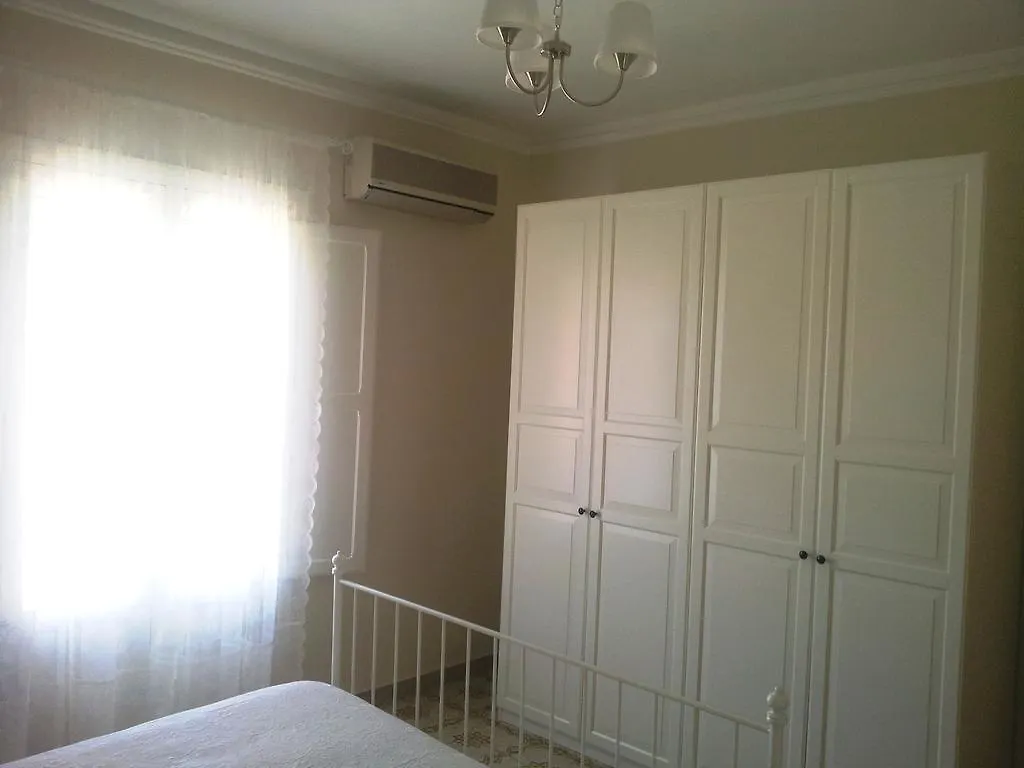 Nefele'S House Apartment Giardini Naxos